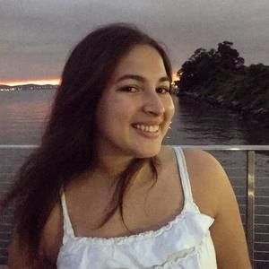 Meet your Posher, Daniela